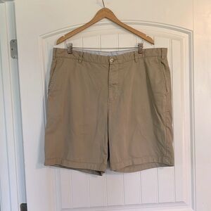 Southern TIDE Skipjack khaki Shorts Size 42